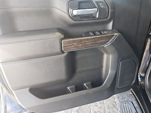 Used 2023 Chevrolet Silverado 2500 LT image 24