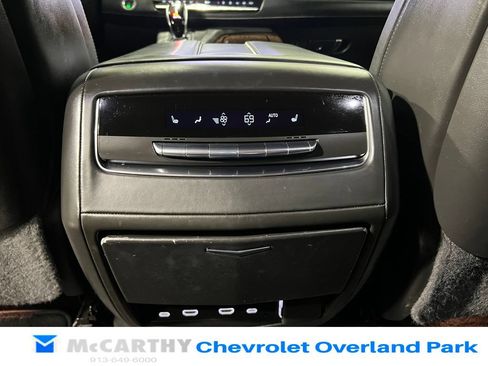 Used 2023 Cadillac Escalade Sport Platinum AWD/4WD image 29
