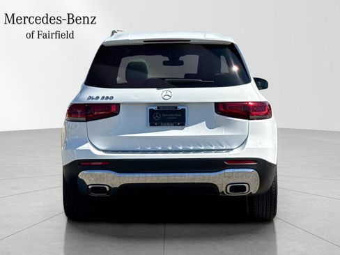 Used 2021 Mercedes-Benz GLB 250 image 7