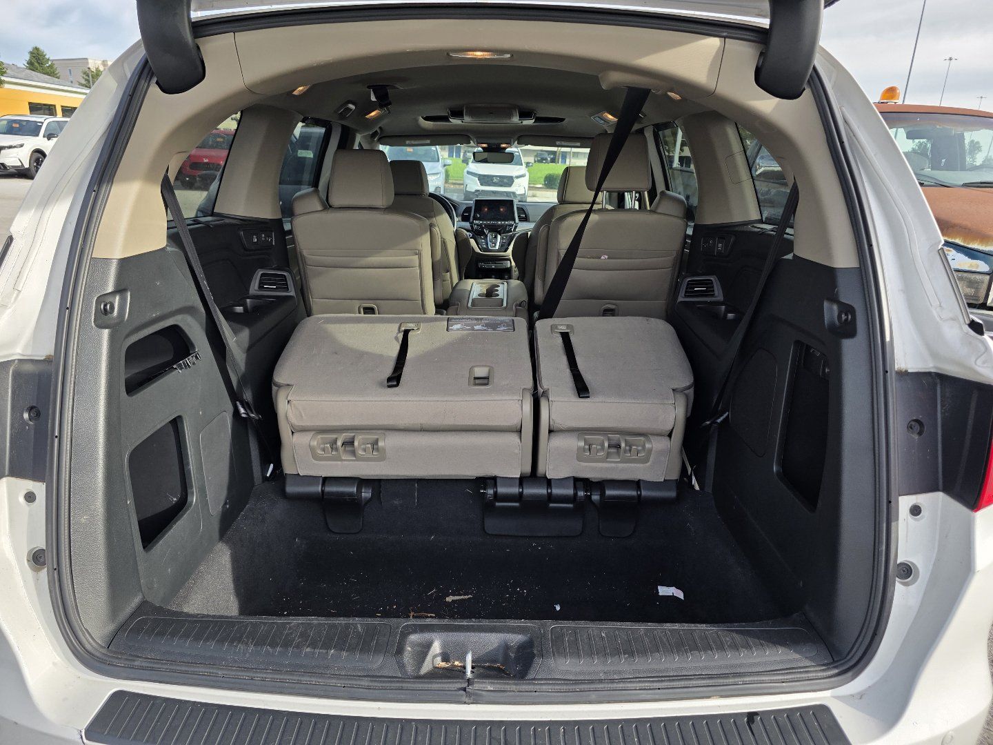 Used 2023 Honda Odyssey Touring image 9