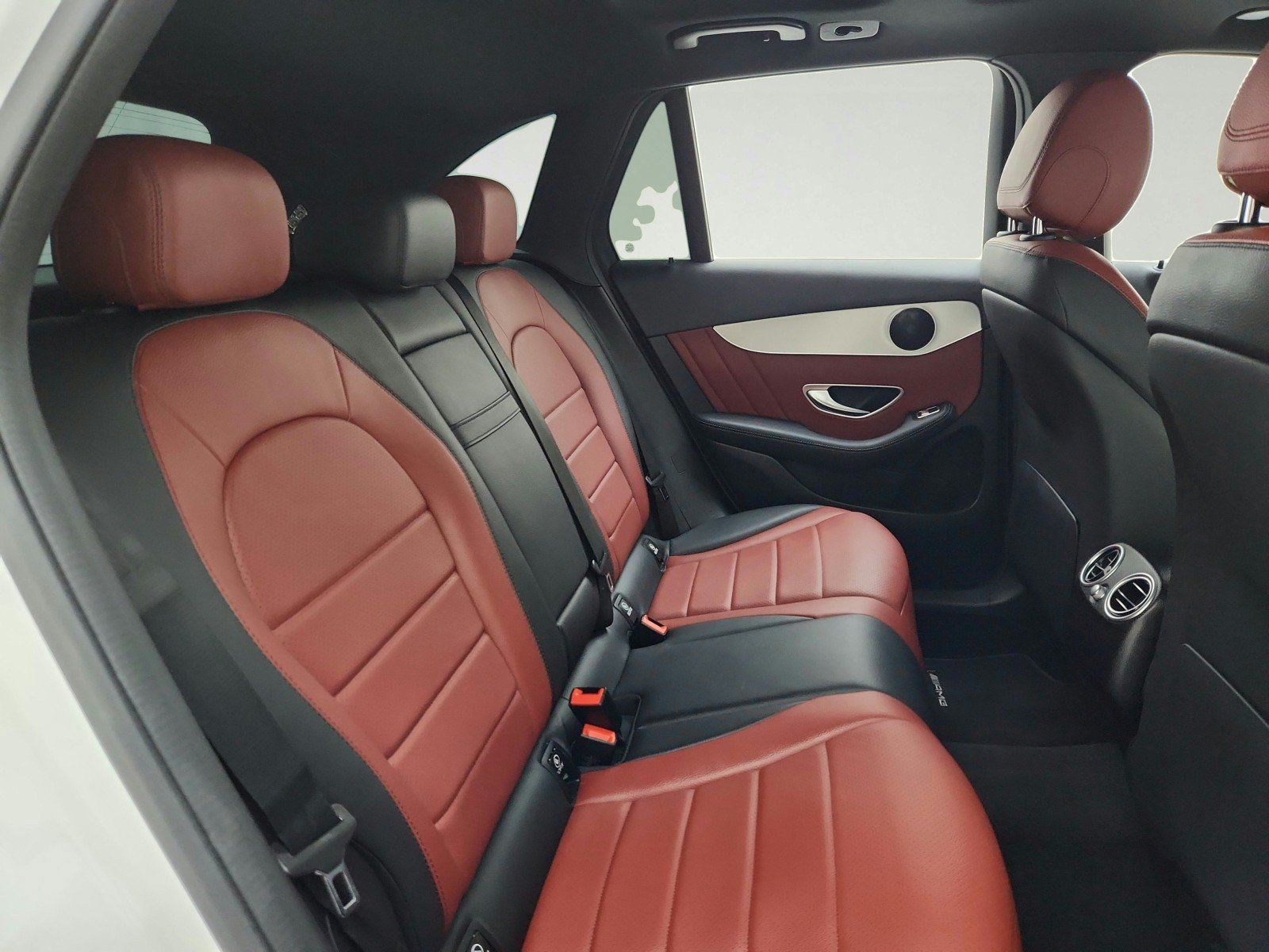 Certified 2022 Mercedes-Benz GLC 300 image 31