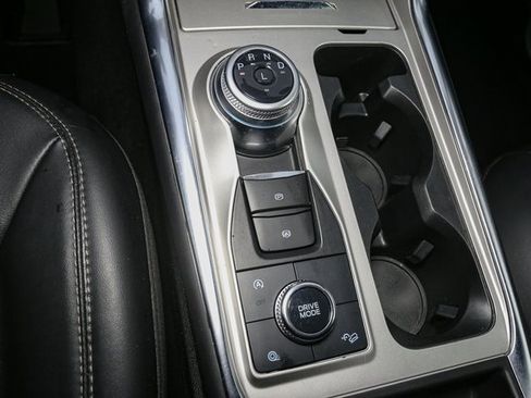 Used 2023 Ford Explorer XLT w/ Equipment Group 202A image 27