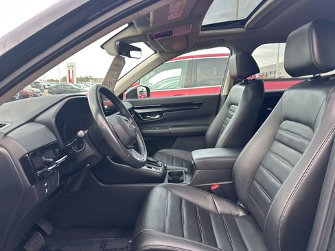 Used 2025 Honda CR-V EX-L image 11