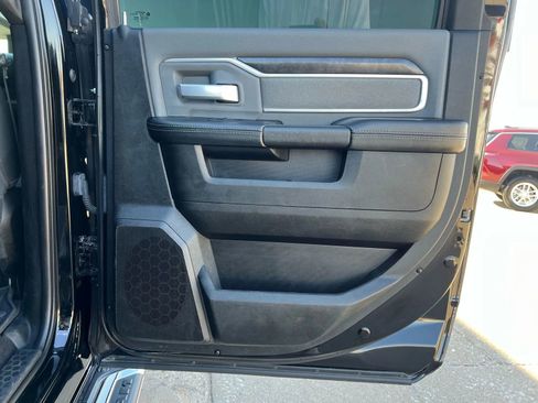 Used 2022 RAM 2500 Big Horn image 18