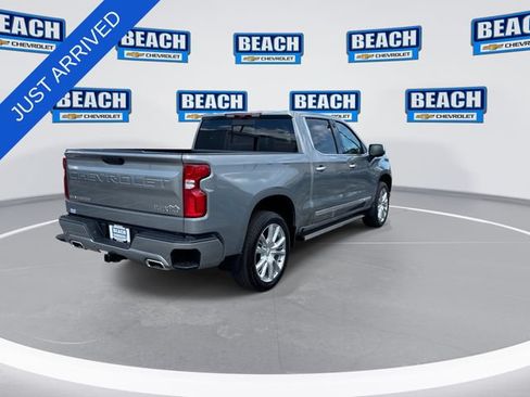 New 2026 Chevrolet Silverado 1500 High Country AWD/4WD image 8