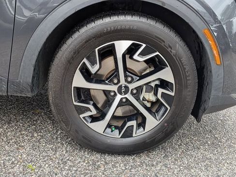 Used 2023 Kia Sportage EX FWD image 11