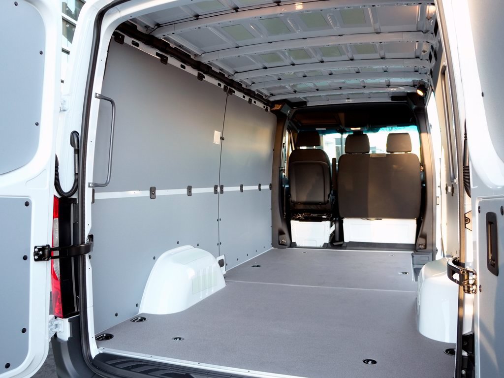 Used 2026 Mercedes-Benz Sprinter 2500 image 6