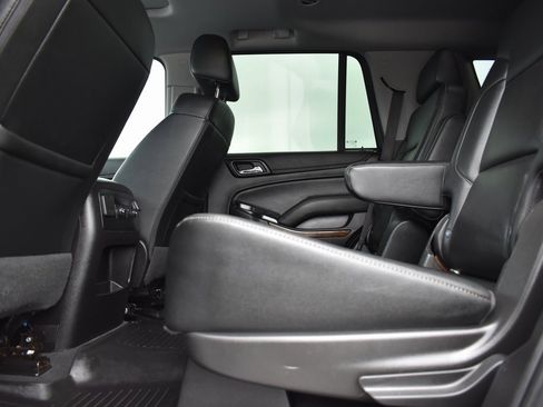 Used 2019 Chevrolet Tahoe LT image 8
