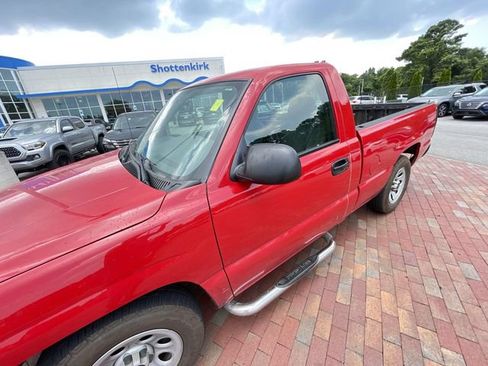 Used 2006 GMC Sierra 1500 W/T RWD image 24