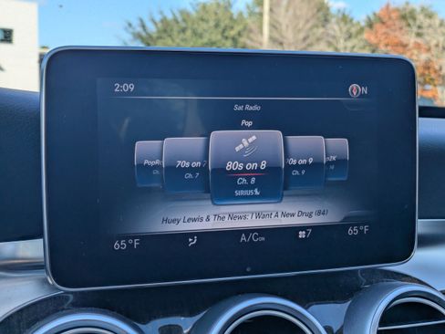 Used 2018 Mercedes-Benz C 300 4MATIC Sedan image 22