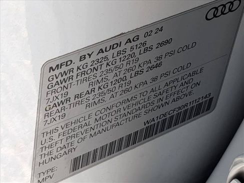 Certified 2024 Audi Q3 2.0T Premium w/ Convenience Package AWD/4WD image 25