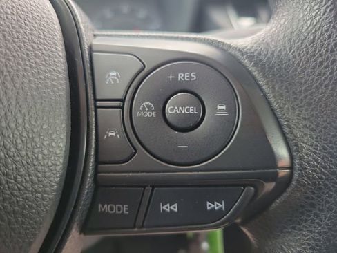 Used 2023 Toyota Corolla LE image 25