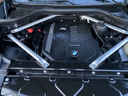 Used 2019 BMW X5 xDrive40i w/ Convenience Package image 28