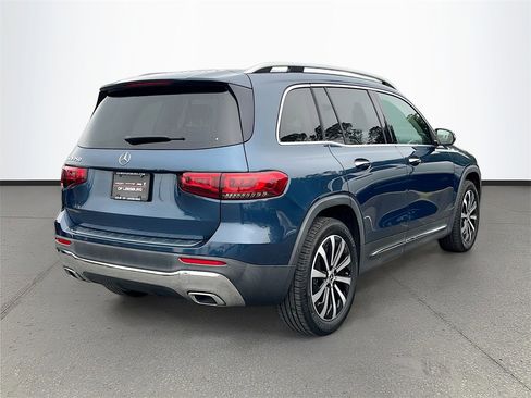 Used 2021 Mercedes-Benz GLB 250 image 7