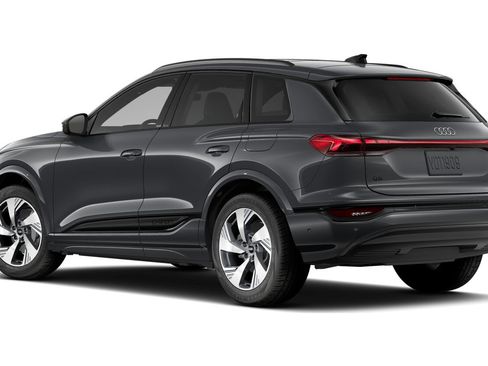 Certified 2025 Audi Q6 e-tron Premium Plus w/ Premium Plus AWD/4WD image 2