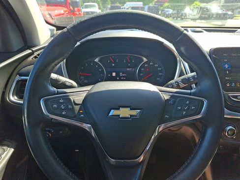 Used 2020 Chevrolet Equinox LT AWD/4WD image 25