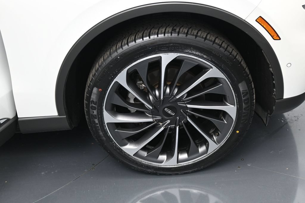Used 2021 Lincoln Aviator Reserve w/ Equipment Group 201A AWD/4WD image 42