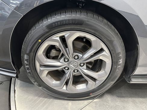 Used 2023 Honda Accord EX image 9