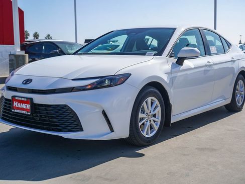 New 2026 Toyota Camry LE FWD image 3
