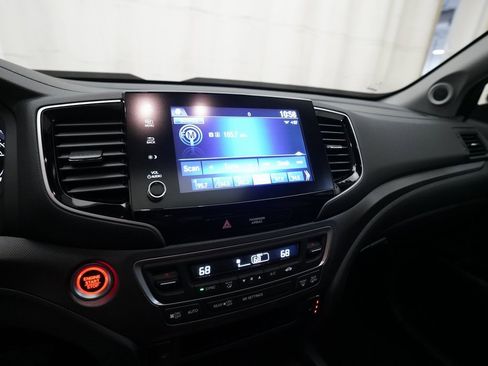 Certified 2023 Honda Ridgeline RTL image 9