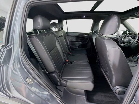 Certified 2023 Volkswagen Tiguan SE R-Line FWD image 28