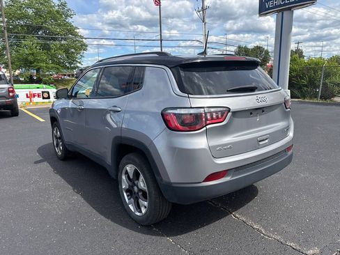 Used 2019 Jeep Compass Limited AWD/4WD image 7