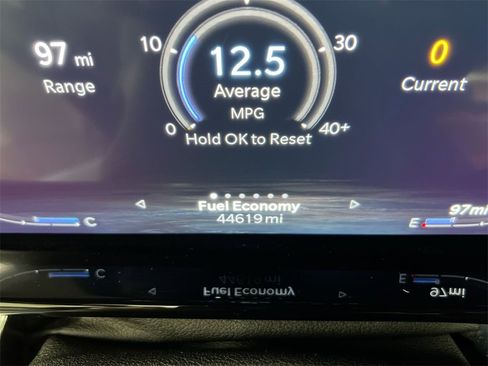 Used 2024 Jeep Grand Wagoneer L Series III image 13