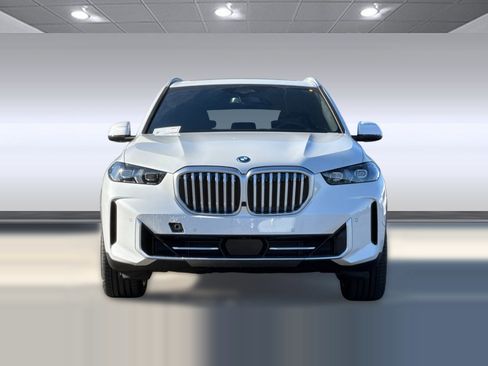 New 2026 BMW X5 xDrive50e AWD/4WD image 5