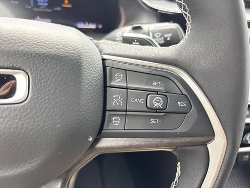 New 2026 Jeep Grand Cherokee L 4WD image 24