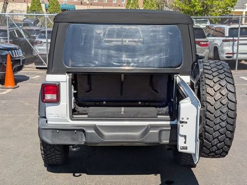 Used 2023 Jeep Wrangler Sport AWD/4WD image 25