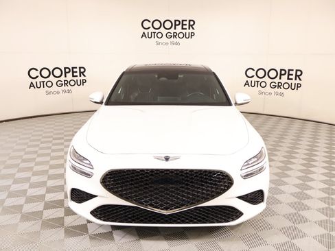 Used 2023 Genesis G70 2.0T w/ Sport Prestige Package RWD image 10