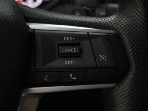 New 2026 Mitsubishi Outlander ES FWD image 10