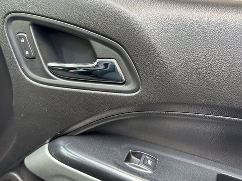 Used 2016 Chevrolet Colorado LT image 21