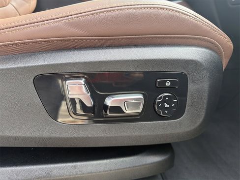 Used 2025 BMW X5 xDrive40i image 22