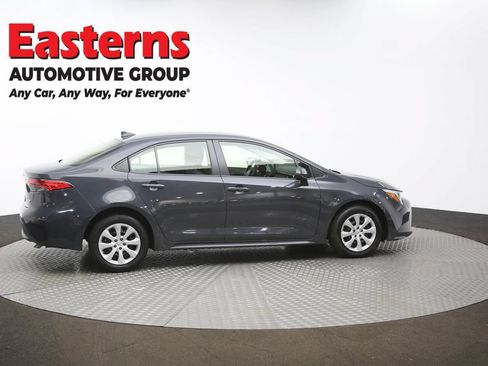 Used 2023 Toyota Corolla LE w/ Carpet Mat Package (TMS) FWD image 43