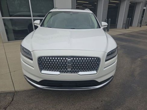 Used 2023 Lincoln Nautilus Reserve w/ Class II Trailer Tow Package AWD/4WD image 11