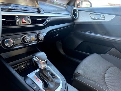 Used 2024 Kia Forte LXS image 17