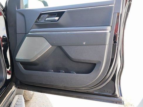 New 2025 GMC Sierra EV Denali image 7