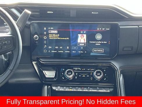 Used 2024 GMC Sierra 2500 AT4 w/ AT4 Premium Plus Package AWD/4WD image 15