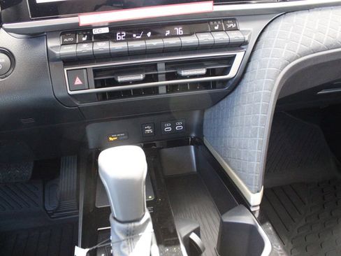 New 2026 Toyota Camry XLE FWD image 36