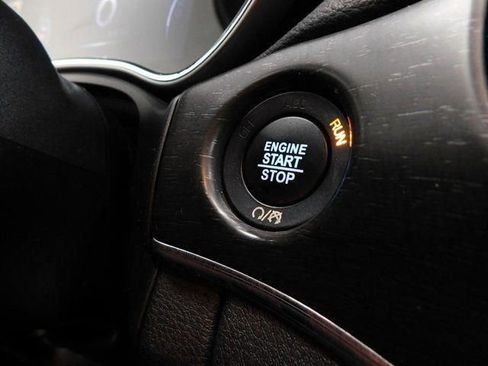 Used 2018 Jeep Grand Cherokee Limited image 45