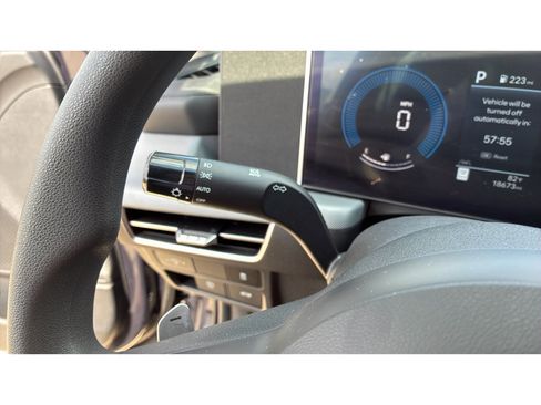 Used 2025 Hyundai Sonata SEL FWD image 22