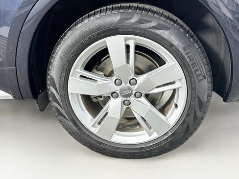 Used 2018 Audi Q5 2.0T Premium AWD/4WD image 11