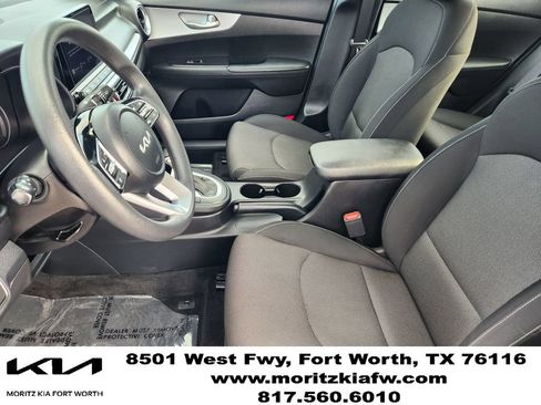 Certified 2024 Kia Forte LXS FWD image 11