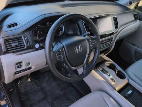 Used 2023 Honda Ridgeline RTL image 10