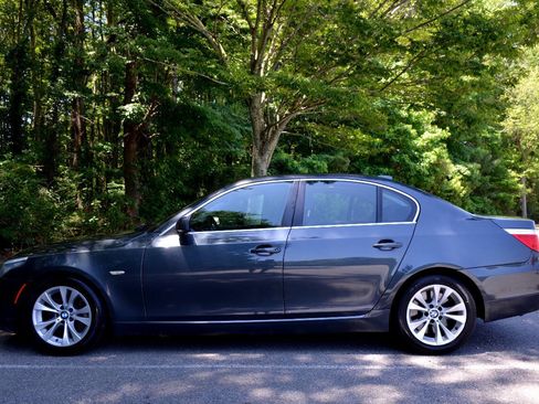 Used 2009 BMW 535i Sedan image 3
