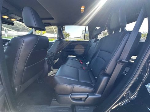 Used 2023 Honda Passport EX-L image 19