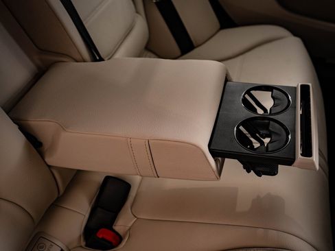 New 2026 Mercedes-Benz C 300 4MATIC Sedan image 47