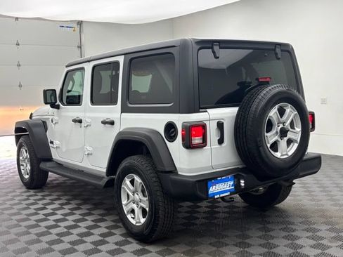 Used 2022 Jeep Wrangler Unlimited Sport AWD/4WD image 10