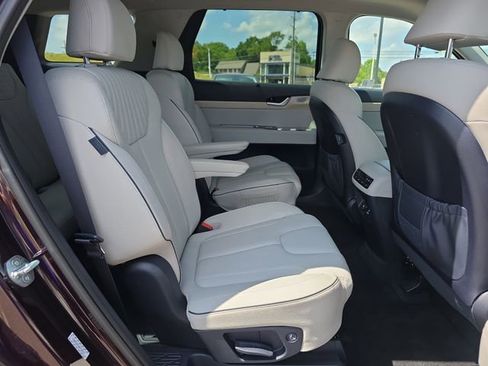Used 2024 Hyundai Palisade Limited AWD/4WD image 15